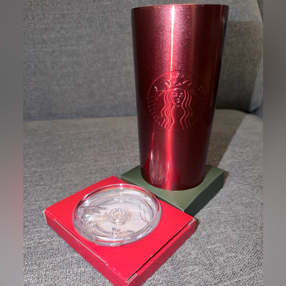 Starbucks Shimmer Red Tumbler 20oz hot\cold